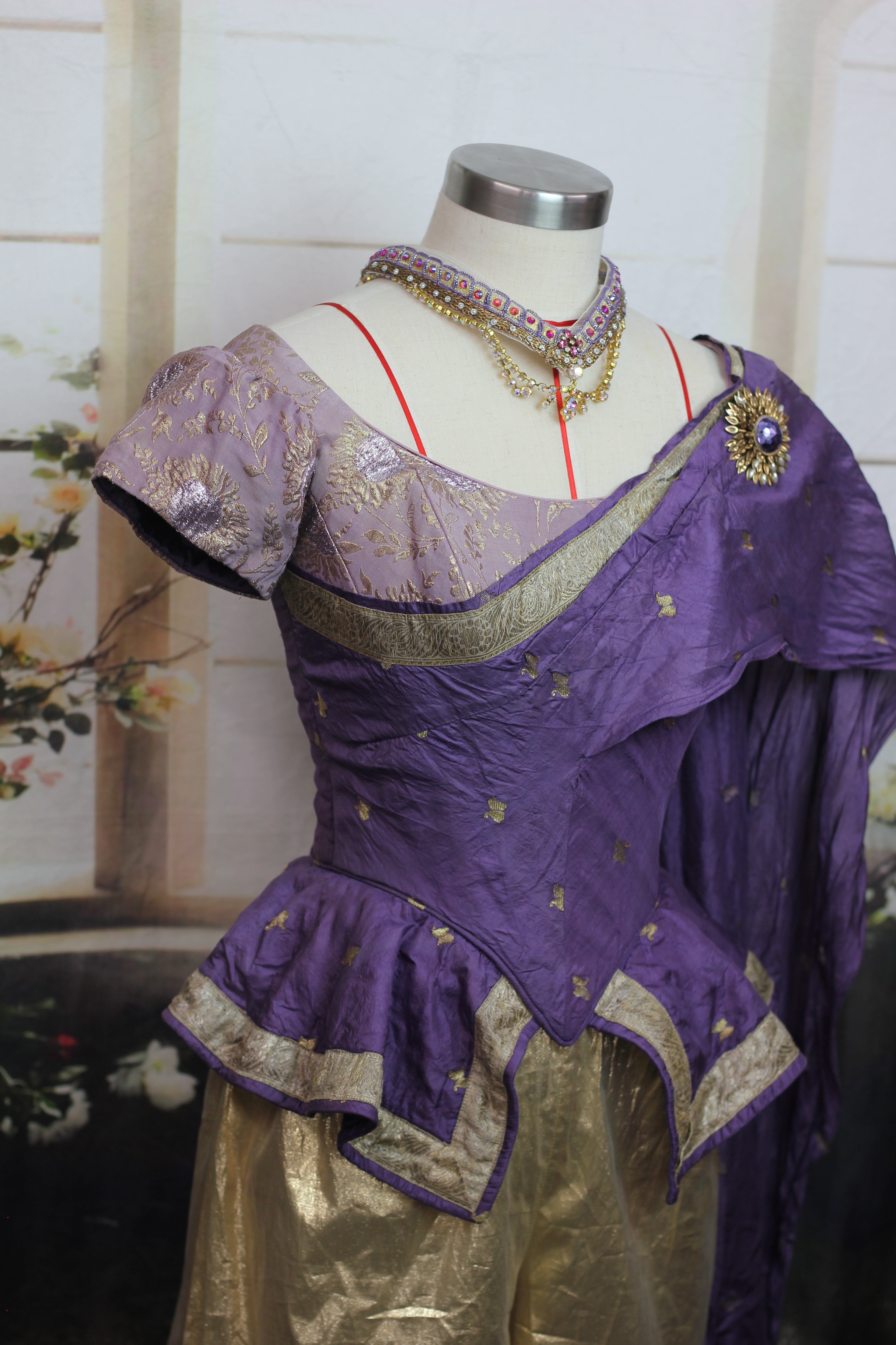 Indian temple dancer - hire only