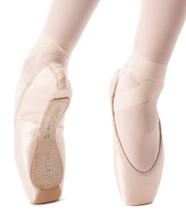 Merlet Belle Pointe shoes