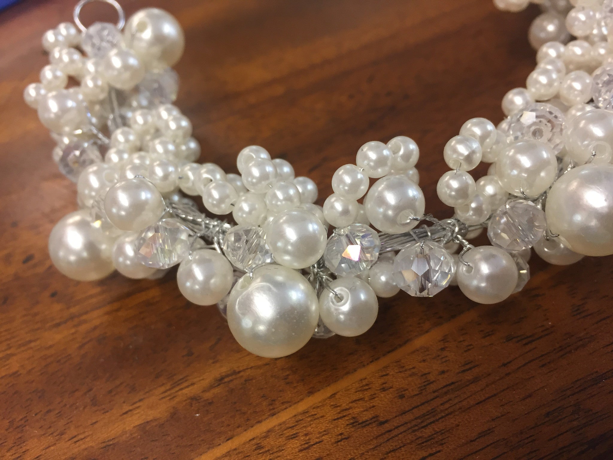 Pearl hair piece